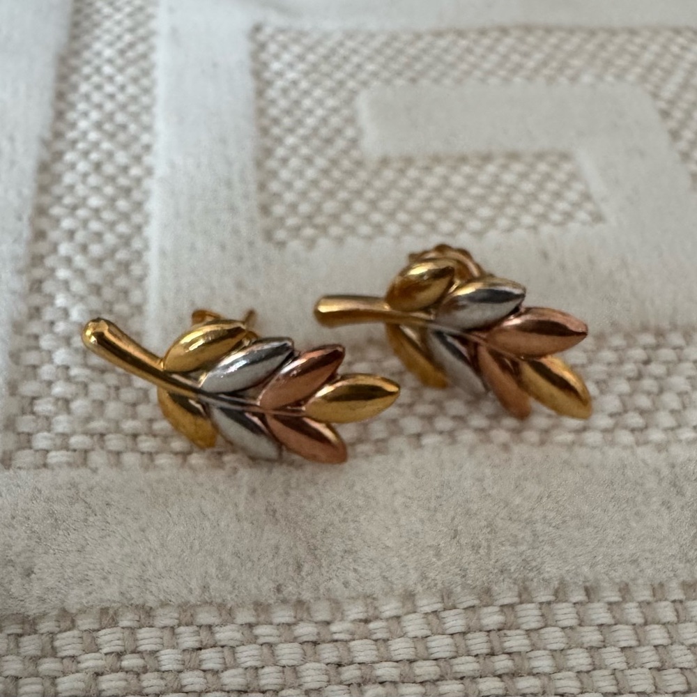 Elegant Gold, Silver, and Rose Leaf Earrings